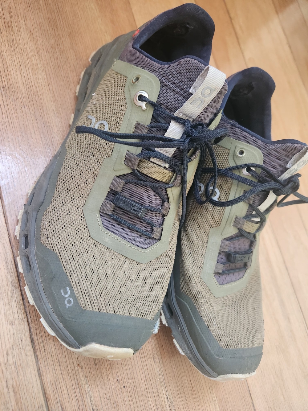 On Running Men's Cloudventure Trail Running Shoes - Olive/Green